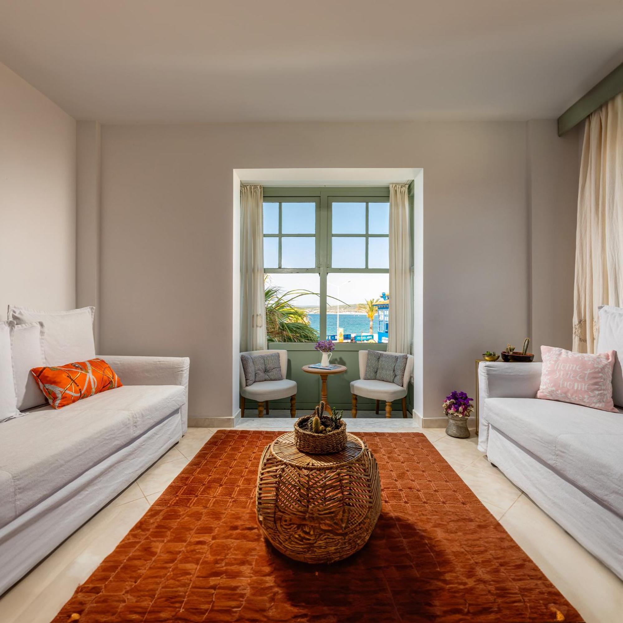 Cumbalica Beach Hotel Çeşme Exteriör bild
